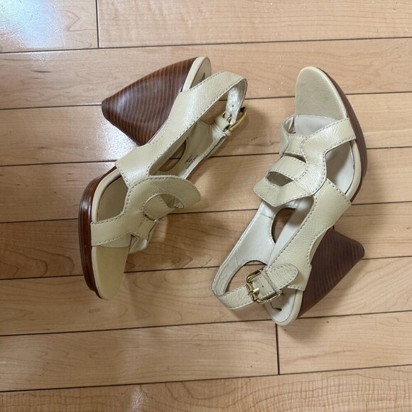 MAX STUDIO Cream Nude Platform Wood Heels Sandals Size 8.5 - Picture 6 of 14
